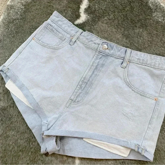 NWT Highest Rise Cheeky Shorts - Picture 3 of 11